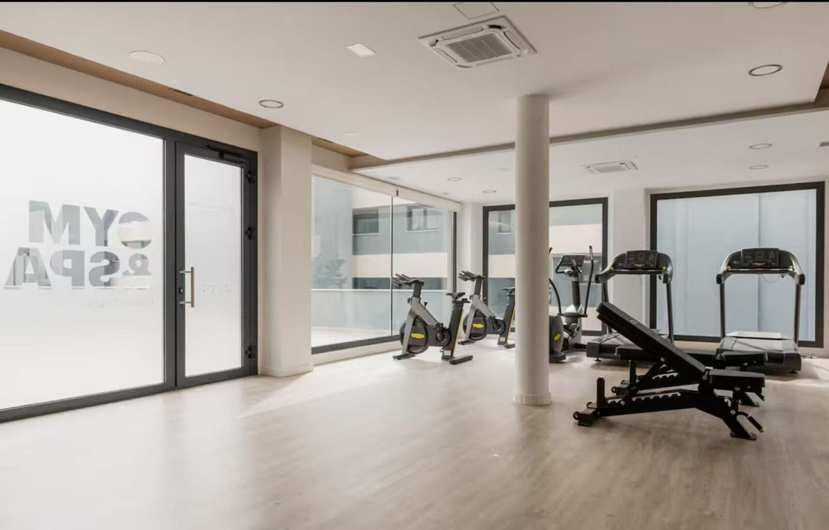 2 Bed Apartment for sale in Selwo Costa Del Sol, Málaga, Spain