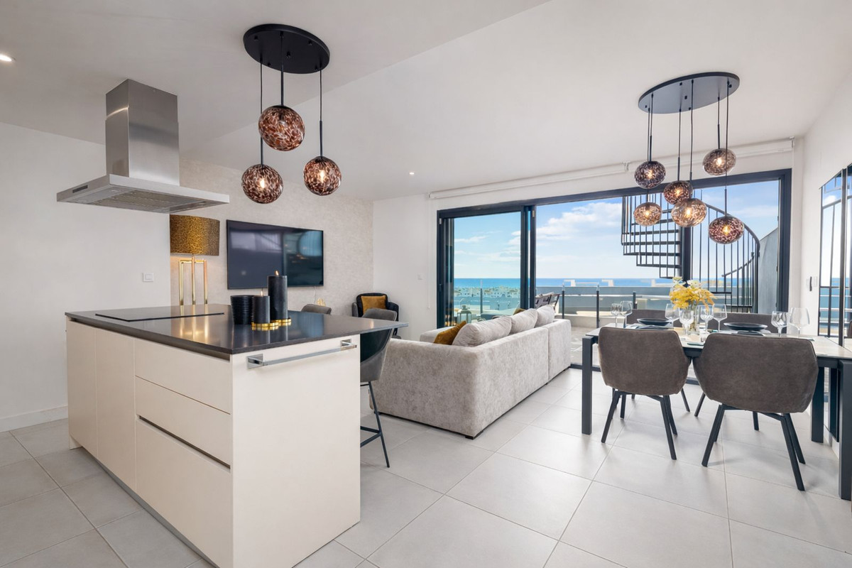 2 Bed Apartment for sale in Selwo Costa Del Sol, Málaga, Spain