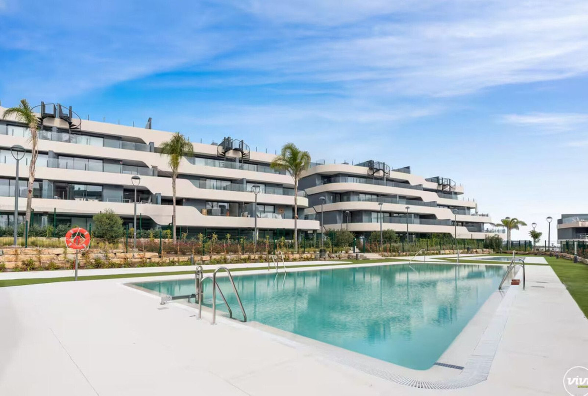 2 Bed Apartment for sale in Estepona Costa Del Sol, Málaga, Spain