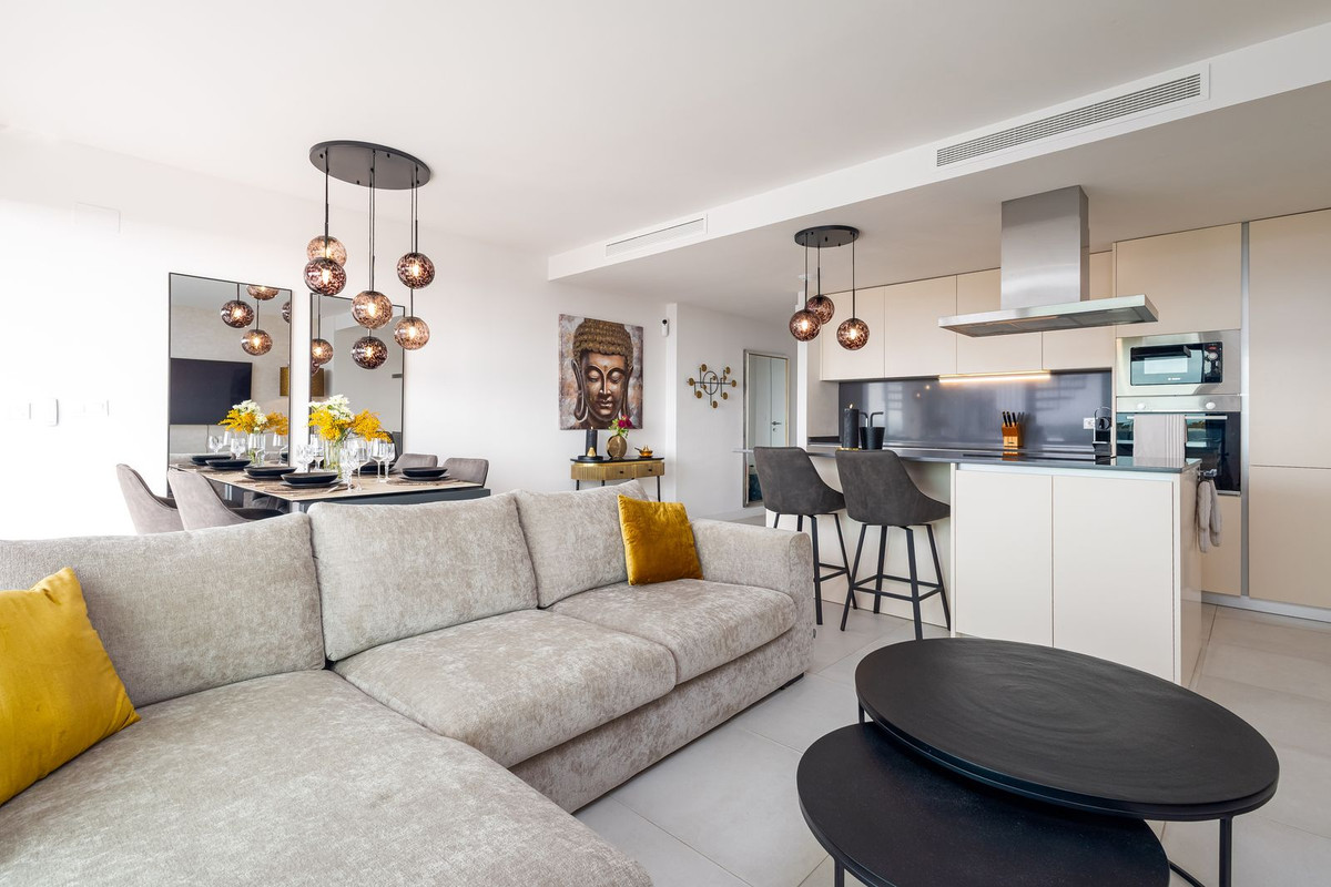 2 Bed Apartment for sale in Selwo Costa Del Sol, Málaga, Spain