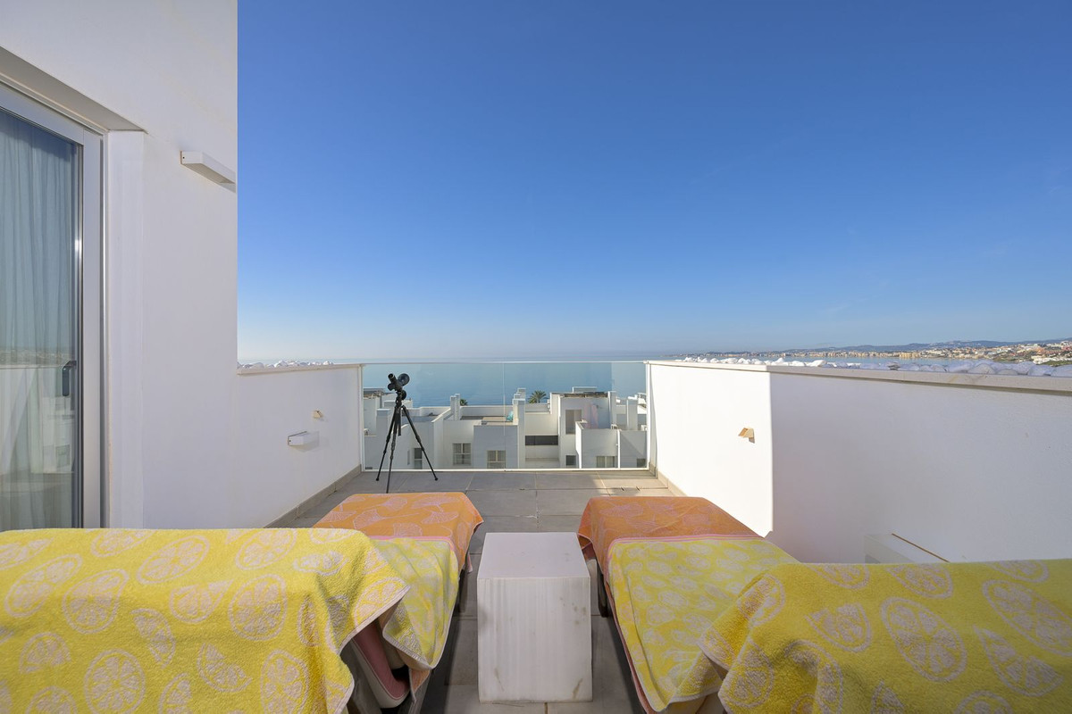 3 Bed Apartment for sale in Torrequebrada Costa Del Sol, Málaga, Spain