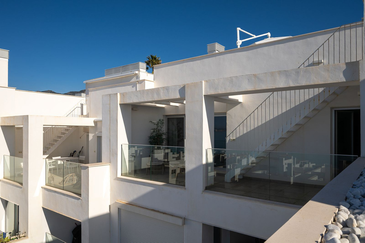 3 Bed Apartment for sale in Torrequebrada Costa Del Sol, Málaga, Spain