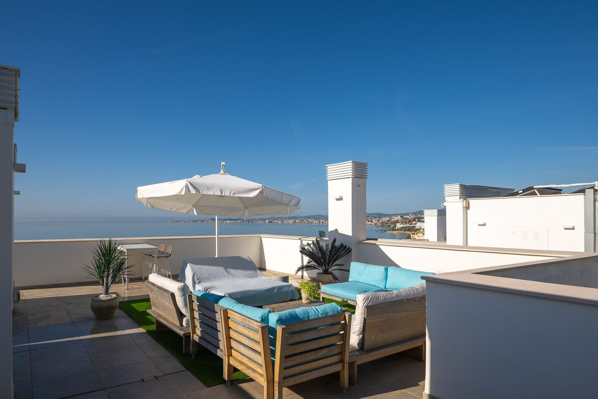 3 Bed Apartment for sale in Torrequebrada Costa Del Sol, Málaga, Spain