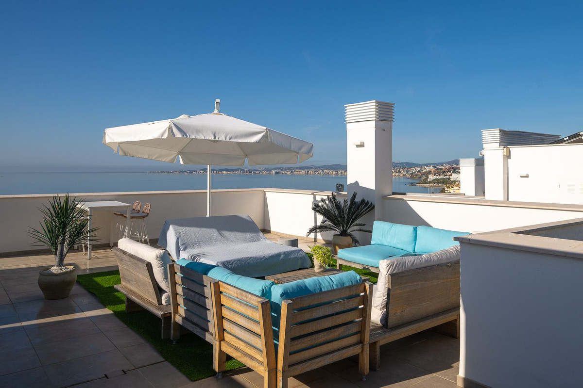 3 Bed Apartment for sale in Torrequebrada Costa Del Sol, Málaga, Spain