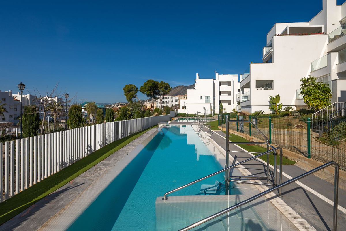3 Bed Apartment for sale in Torrequebrada Costa Del Sol, Málaga, Spain