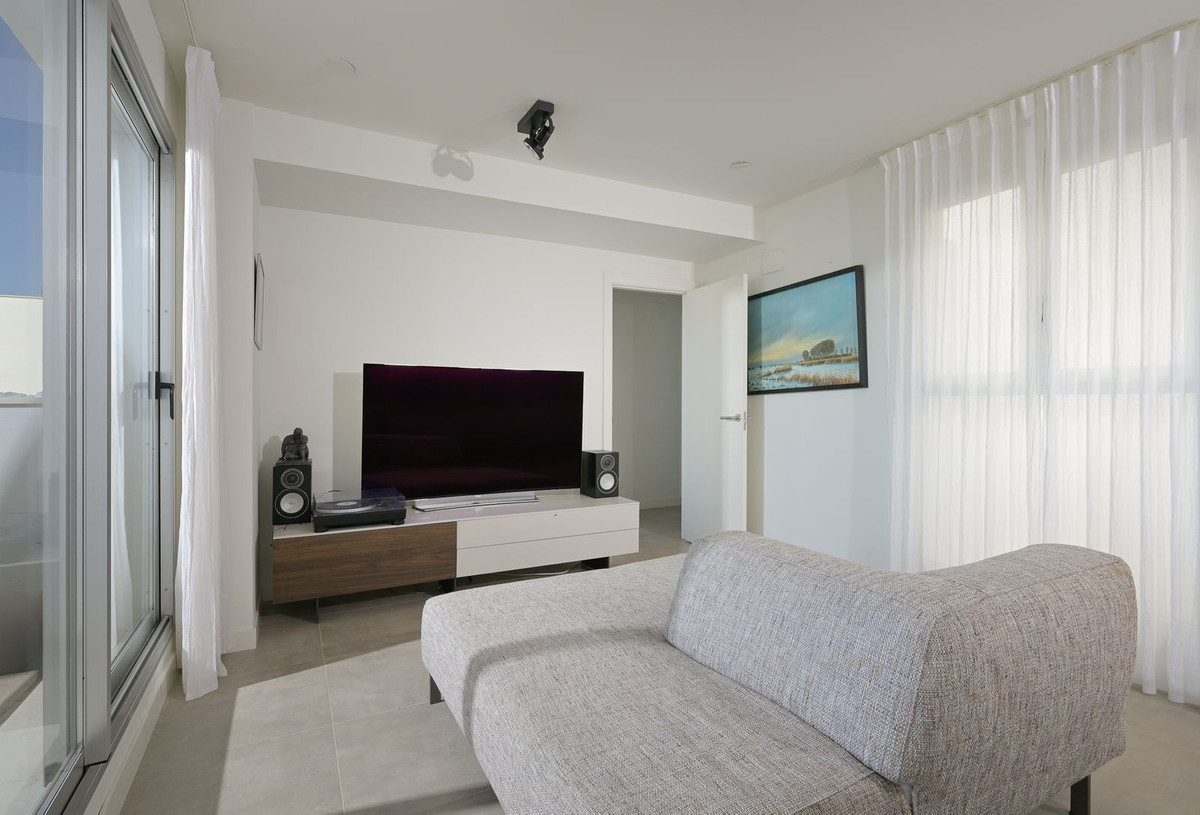 3 Bed Apartment for sale in Torrequebrada Costa Del Sol, Málaga, Spain