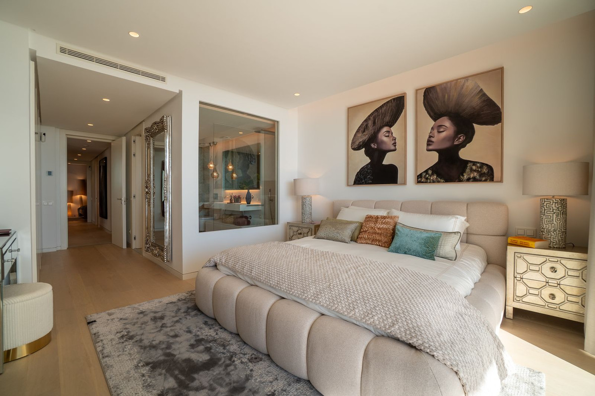 Se vende Apartamento Planta Media de 3 dormitorios en Costa Del Sol, Málaga, España