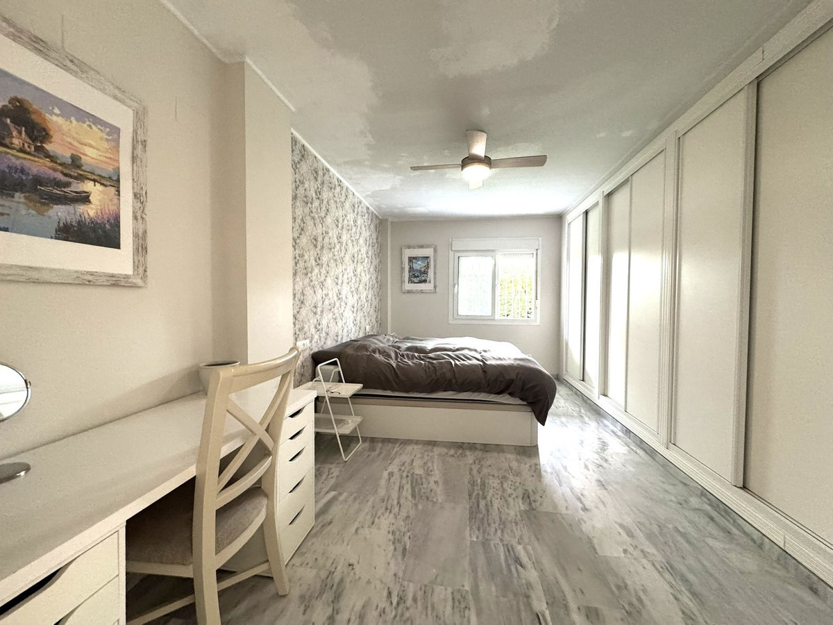 Se vende Apartamento Planta Baja de 3 dormitorios en Costa Del Sol, Málaga, España