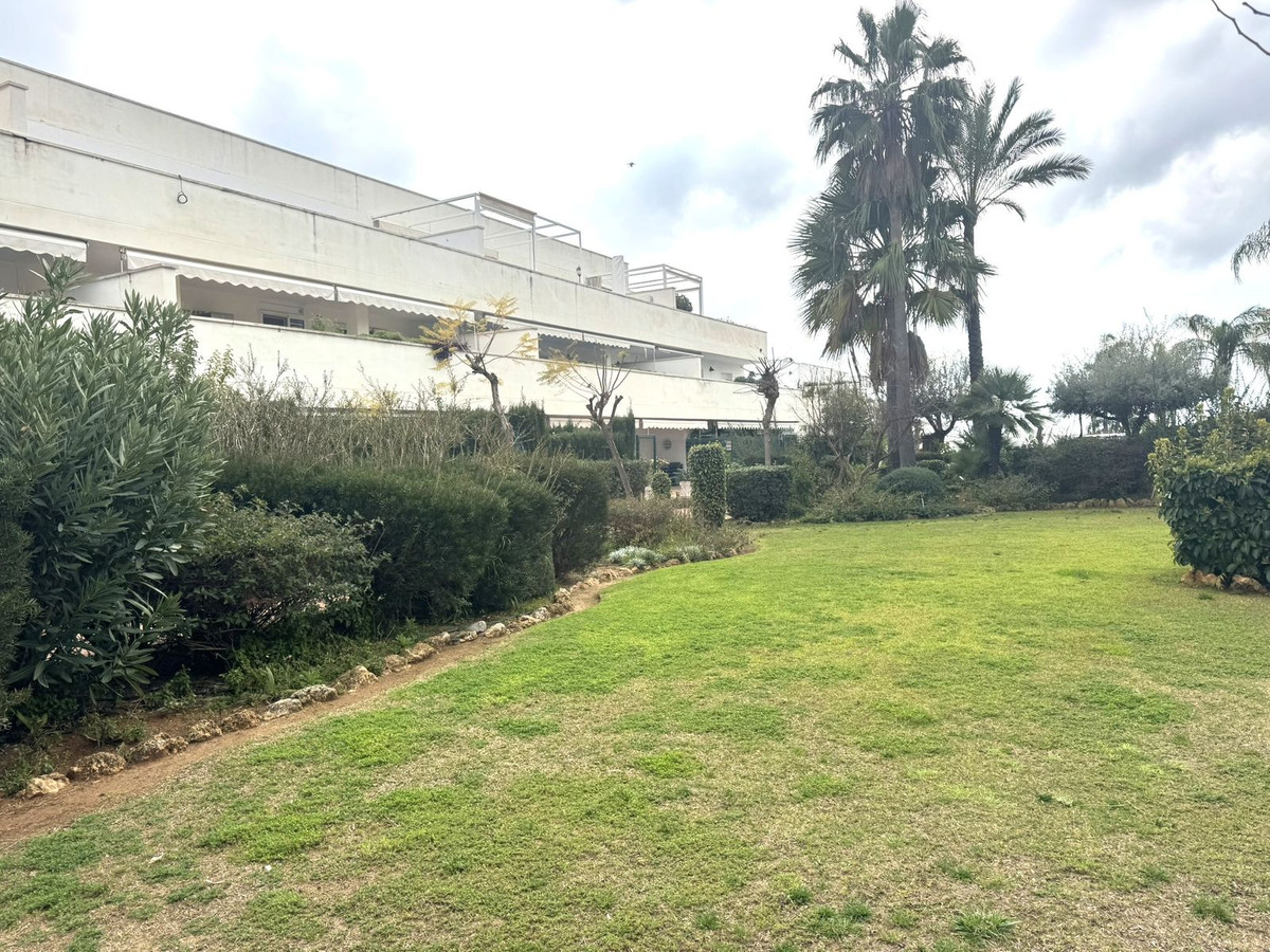 Se vende Apartamento Planta Baja de 3 dormitorios en Costa Del Sol, Málaga, España