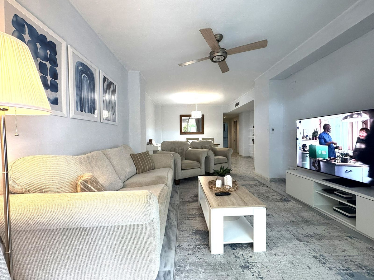 Se vende Apartamento Planta Baja de 3 dormitorios en Costa Del Sol, Málaga, España