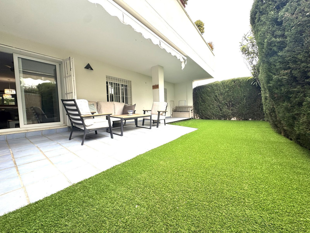 Se vende Apartamento Planta Baja de 3 dormitorios en Costa Del Sol, Málaga, España