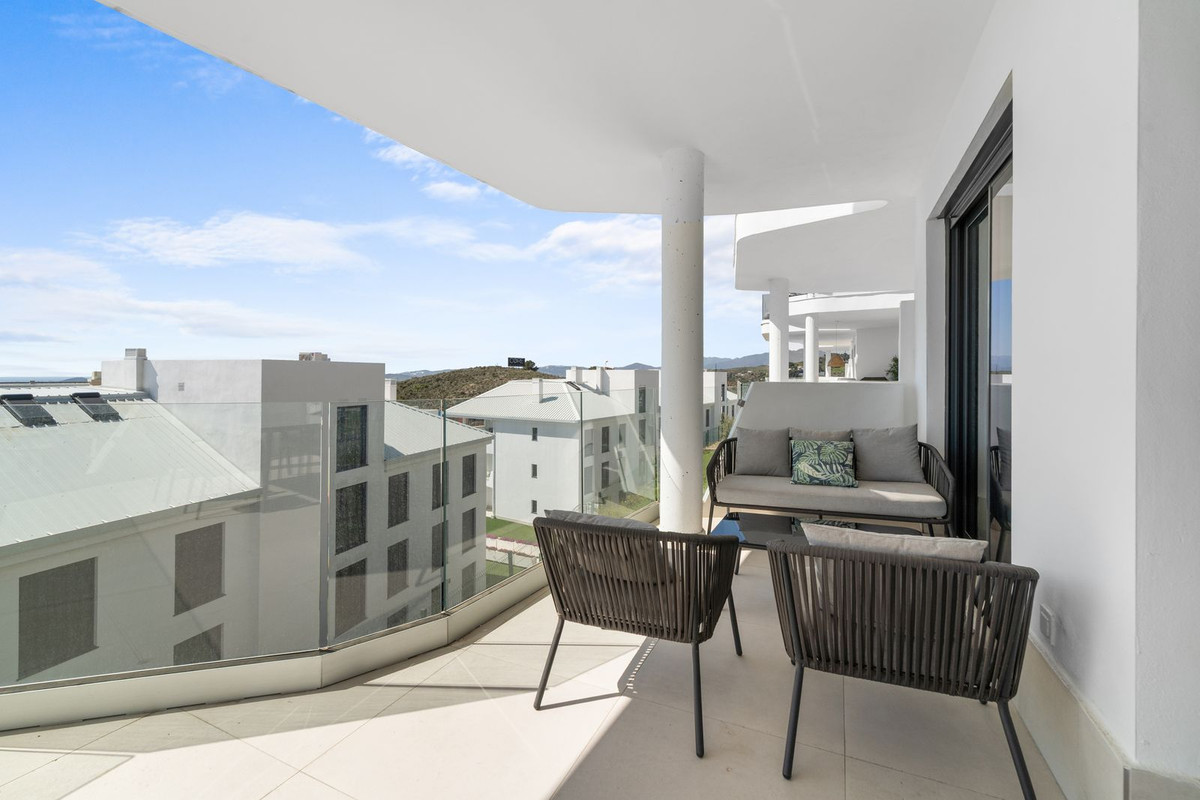 2 Bed Apartment for sale in Fuengirola Costa Del Sol, Málaga, Spain