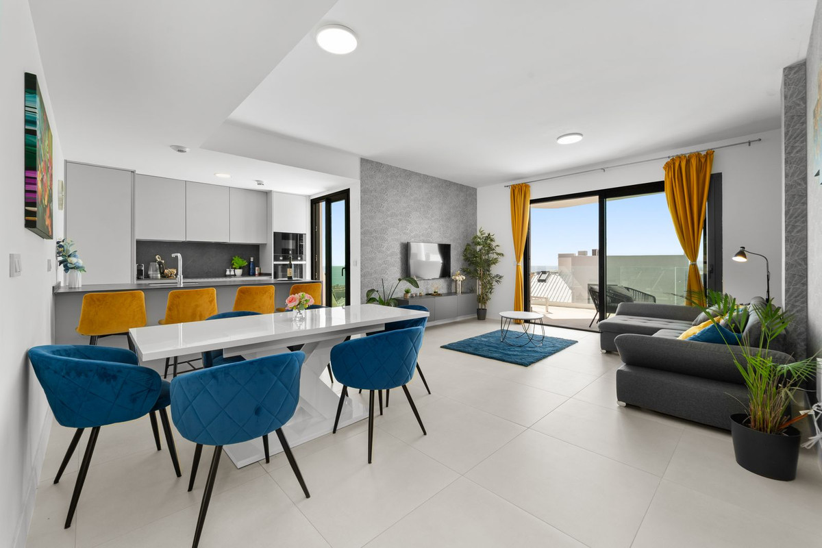 Se vende Apartamento Planta Media de 3 dormitorios en Costa Del Sol, Málaga, España