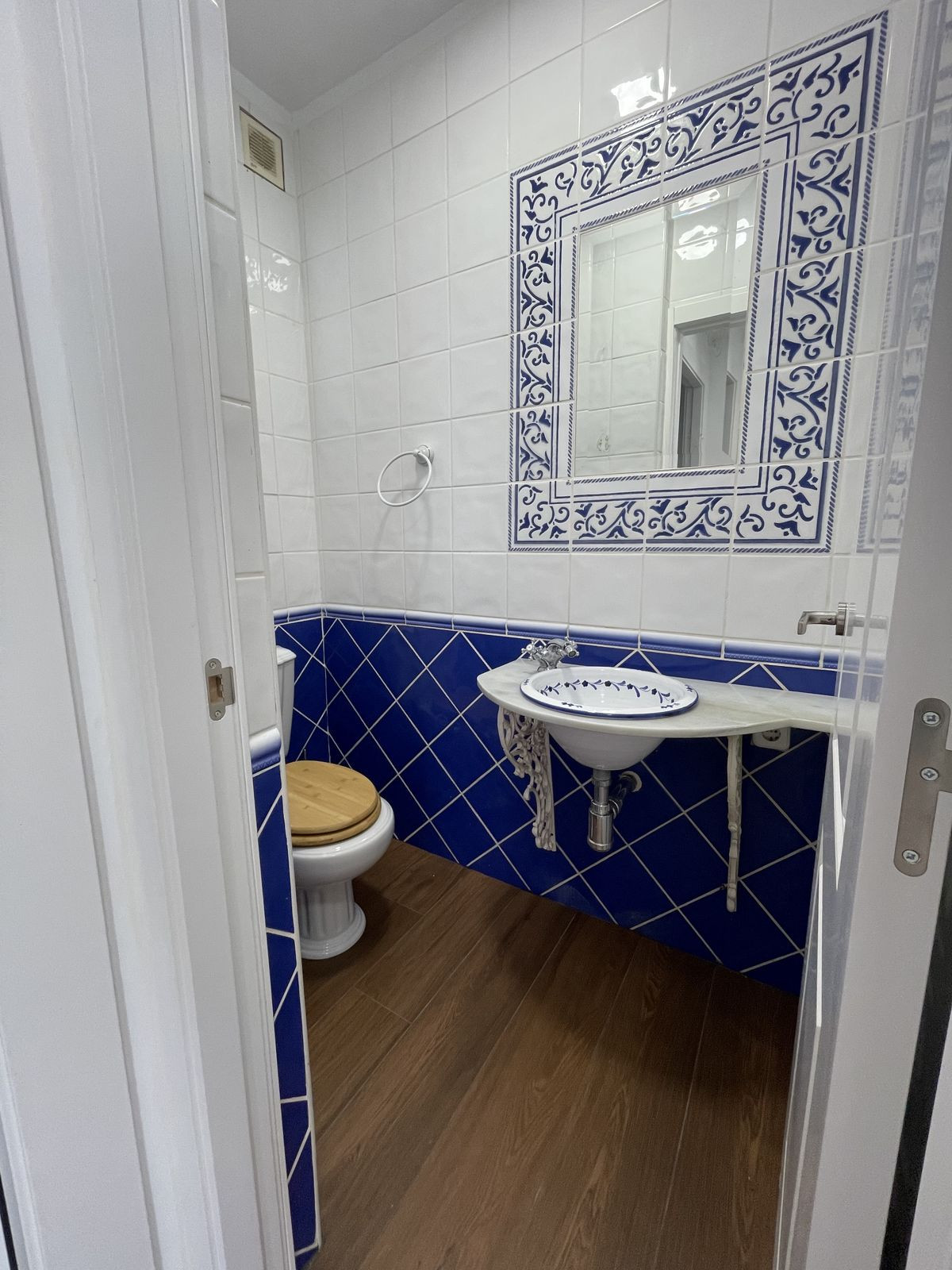 5 Bed Townhouse for sale in Estepona Costa Del Sol, Málaga, Spain