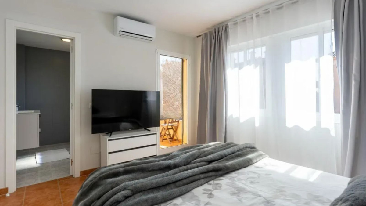 3 Bed Townhouse for sale in Marbella Costa Del Sol, Málaga, Spain