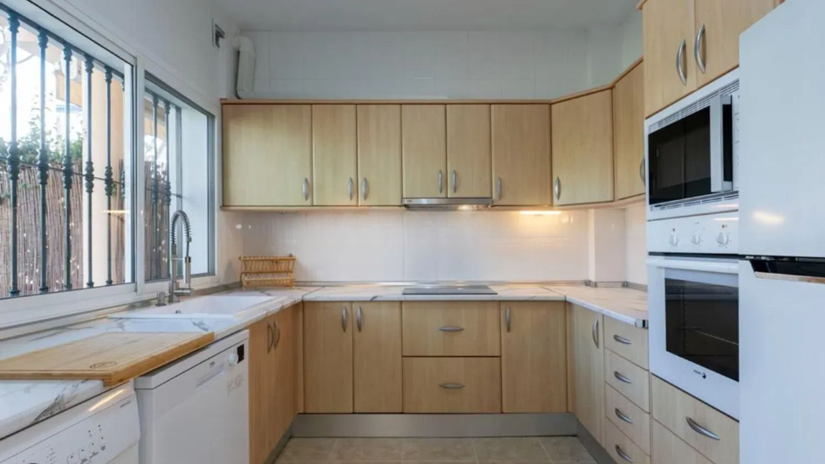 3 Bed Townhouse for sale in Marbella Costa Del Sol, Málaga, Spain