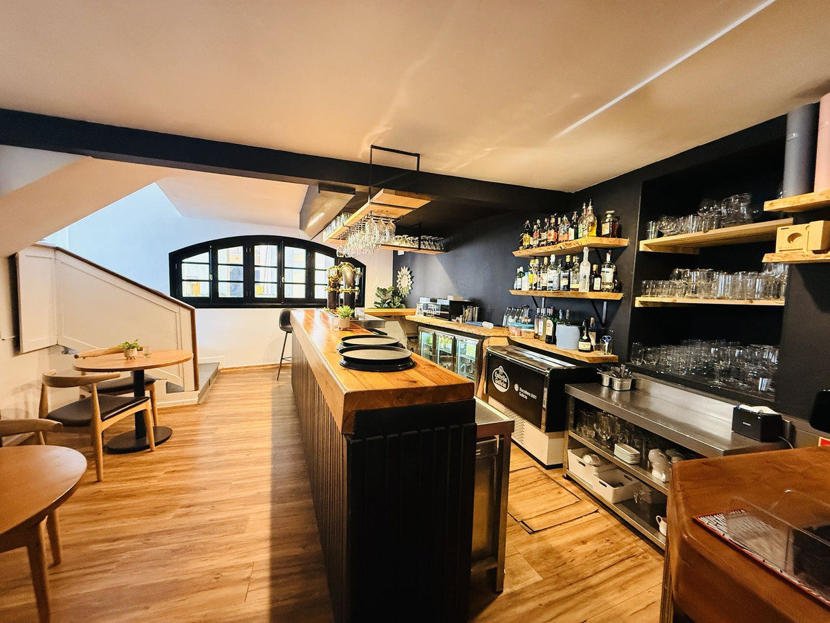 Se vende Restaurante  en Costa Del Sol, Málaga, España