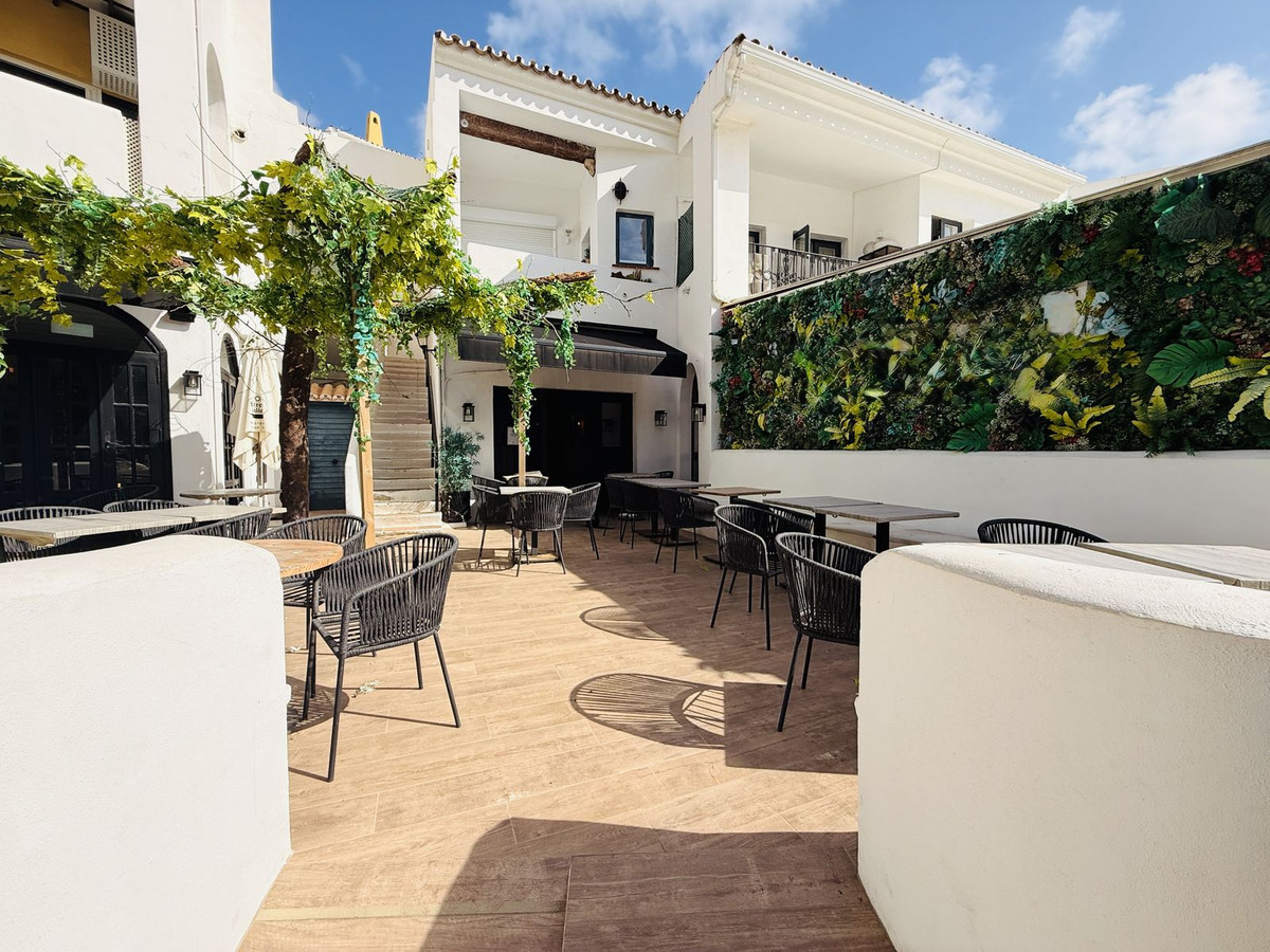 Se vende Restaurante  en Costa Del Sol, Málaga, España