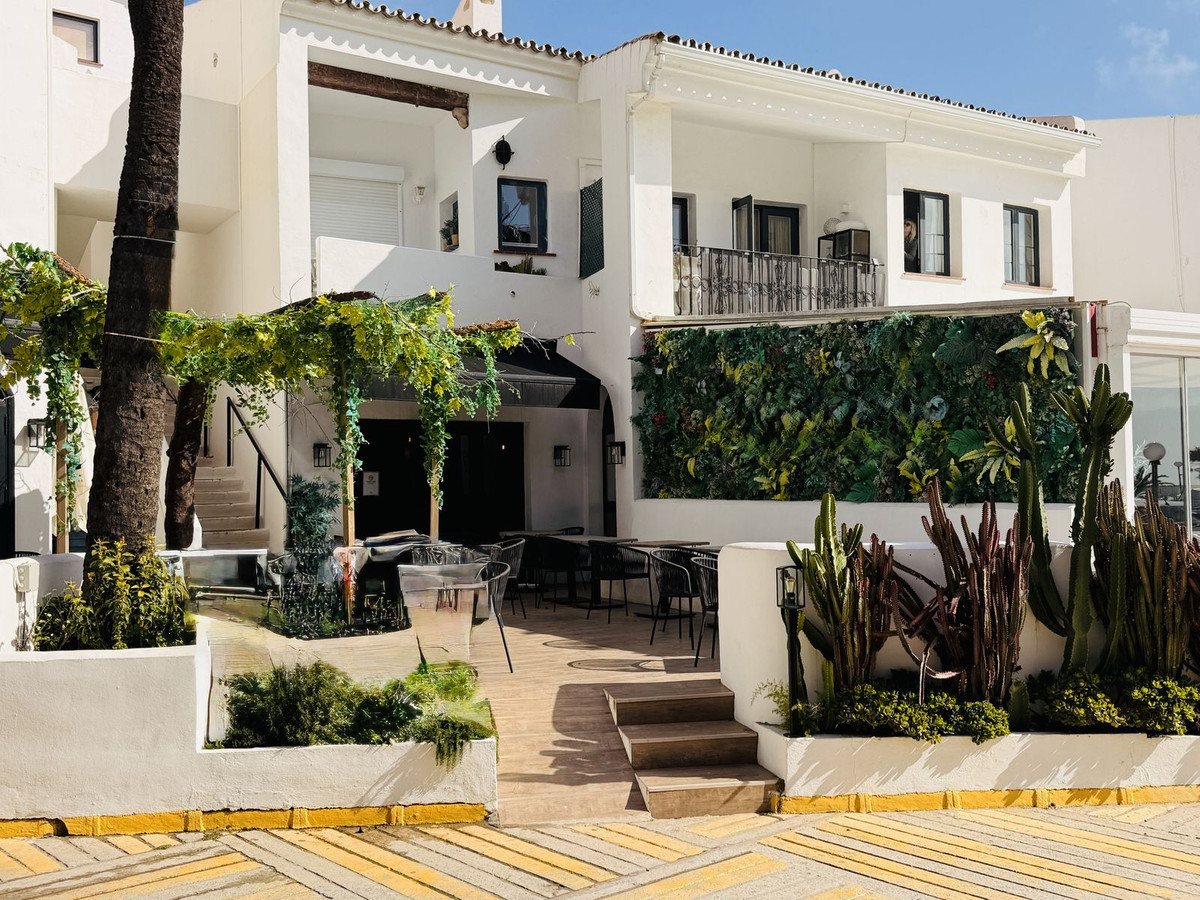 Se vende Restaurante  en Costa Del Sol, Málaga, España