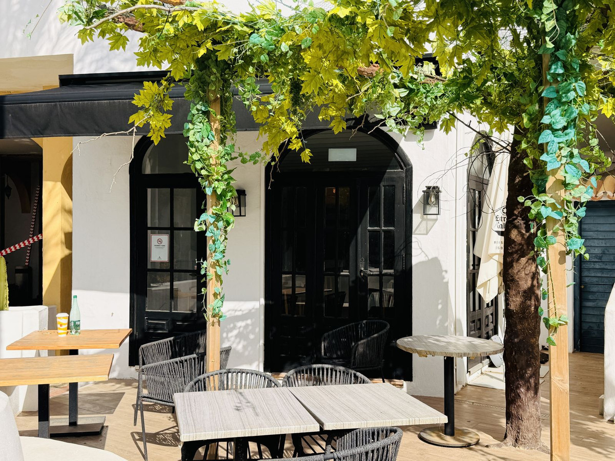 Se vende Restaurante  en Costa Del Sol, Málaga, España