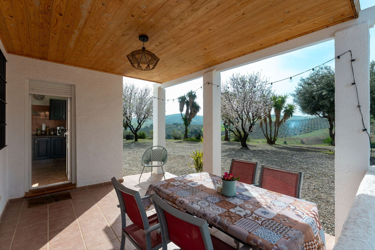 Se vende Finca - Cortijo de 3 dormitorios en Costa Del Sol, Málaga, España