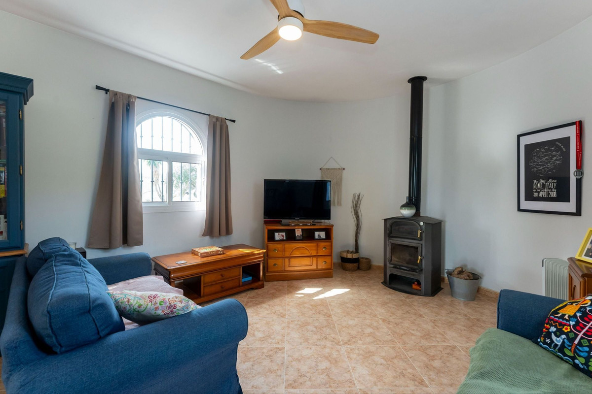 Se vende Finca - Cortijo de 3 dormitorios en Costa Del Sol, Málaga, España