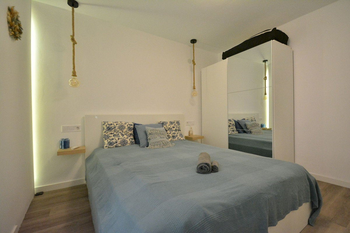 Se vende Apartamento Planta Baja de 2 dormitorios en Costa Blanca, Alicante, España