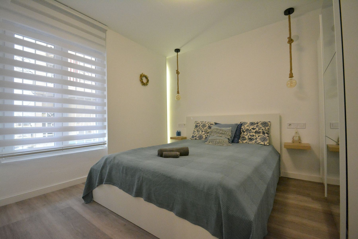 Se vende Apartamento Planta Baja de 2 dormitorios en Costa Blanca, Alicante, España