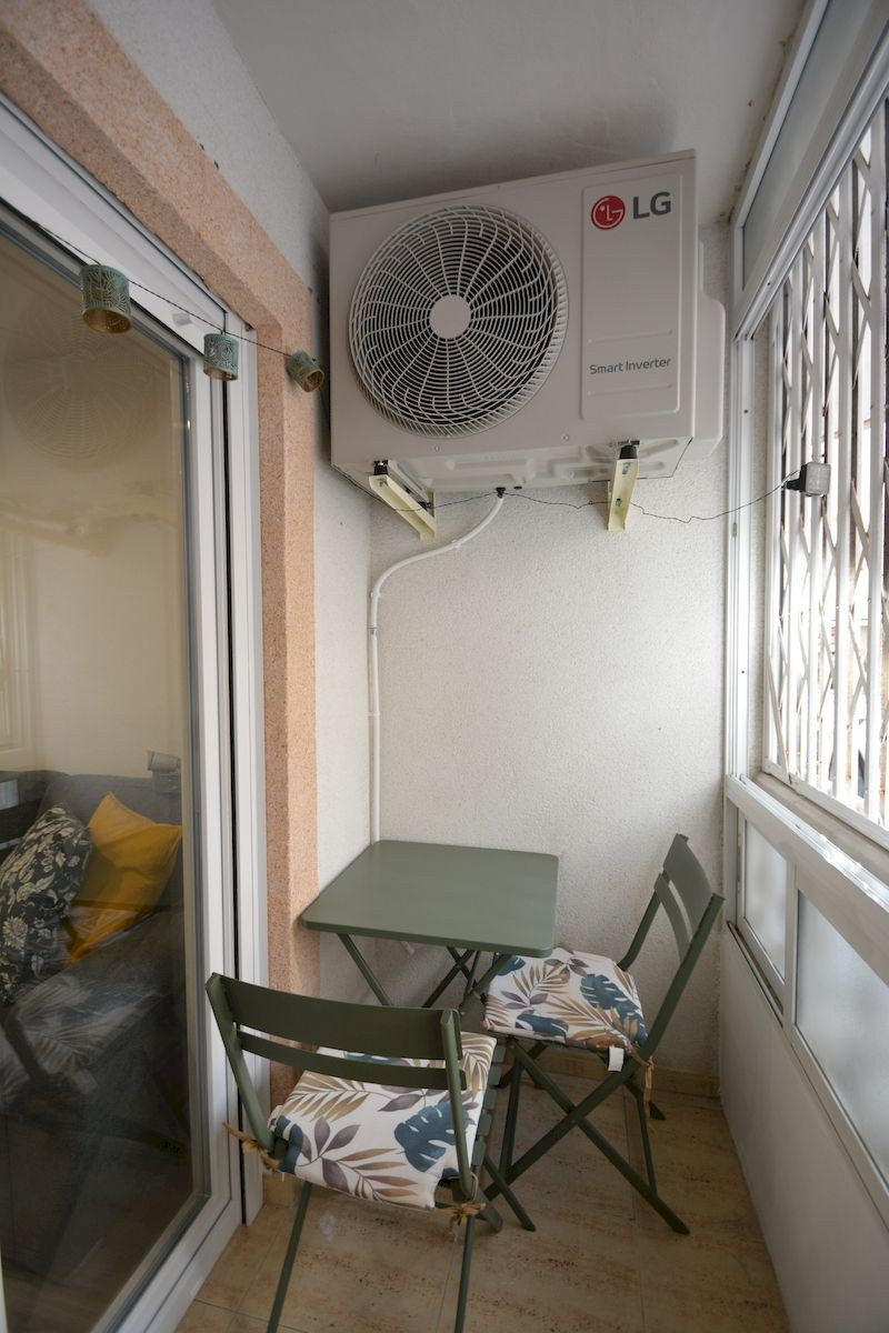 Se vende Apartamento Planta Baja de 2 dormitorios en Costa Blanca, Alicante, España