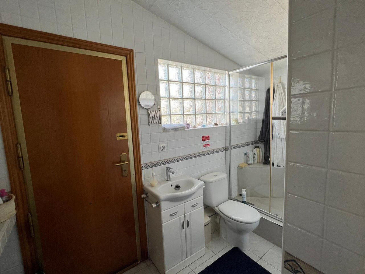 3 Bed Townhouse for sale in Cabo Roig Costa Blanca, Alicante, Spain