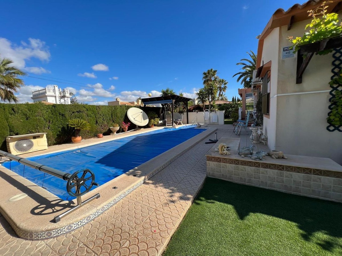 3 Bed Townhouse for sale in Cabo Roig Costa Blanca, Alicante, Spain