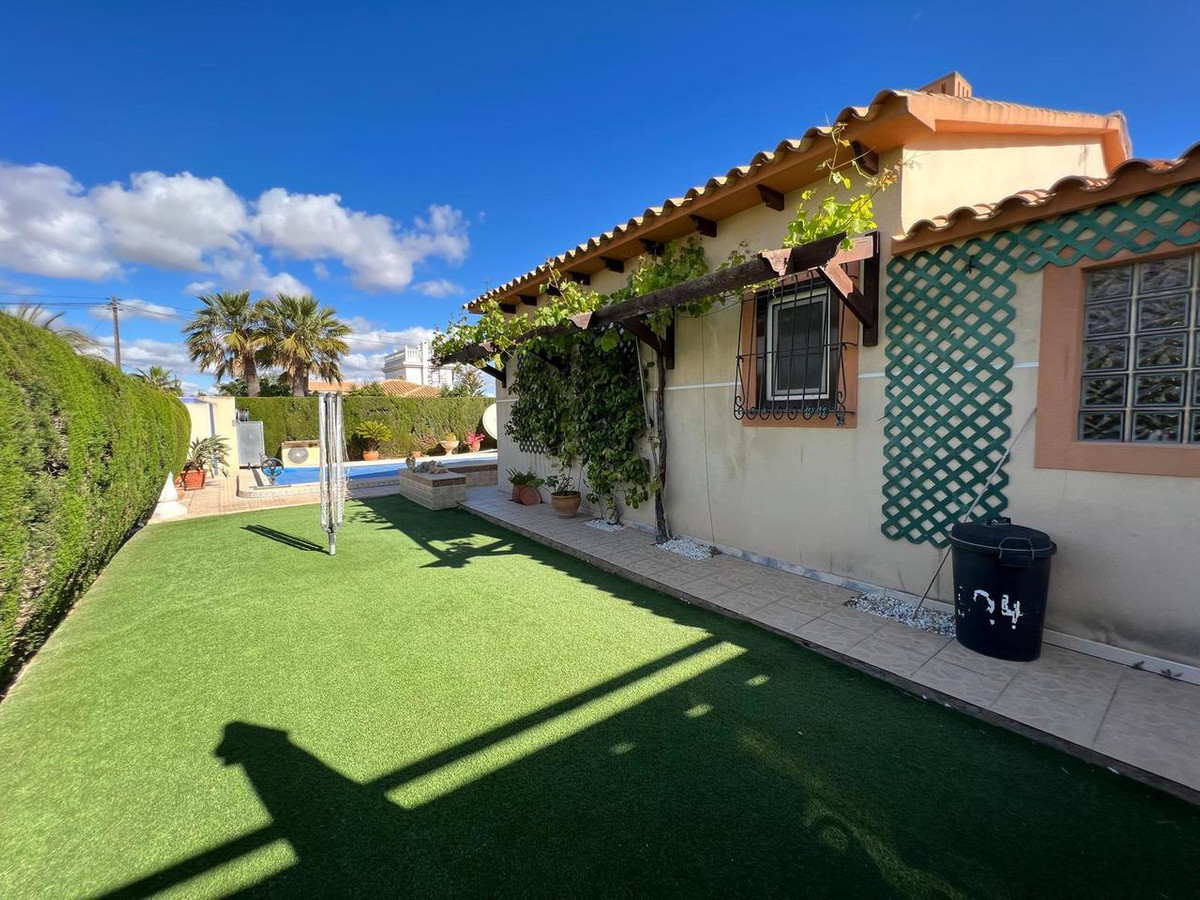 3 Bed Townhouse for sale in Cabo Roig Costa Blanca, Alicante, Spain