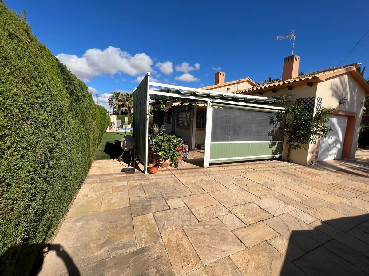 3 Bed Townhouse for sale in Cabo Roig Costa Blanca, Alicante, Spain