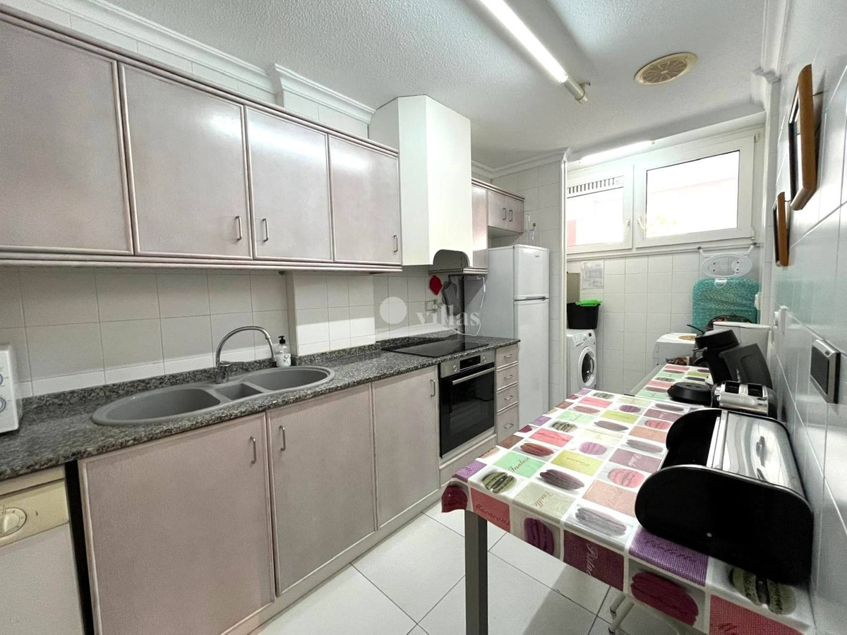 Se vende Apartamento Planta Media de 1 dormitorios en Costa Blanca, Alicante, España