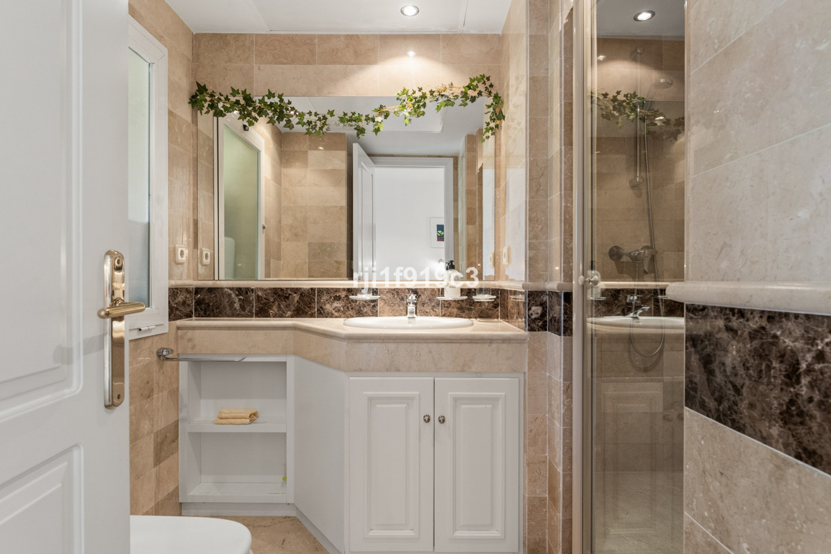 3 Bed Apartment for sale in Elviria Costa Del Sol, Málaga, Spain