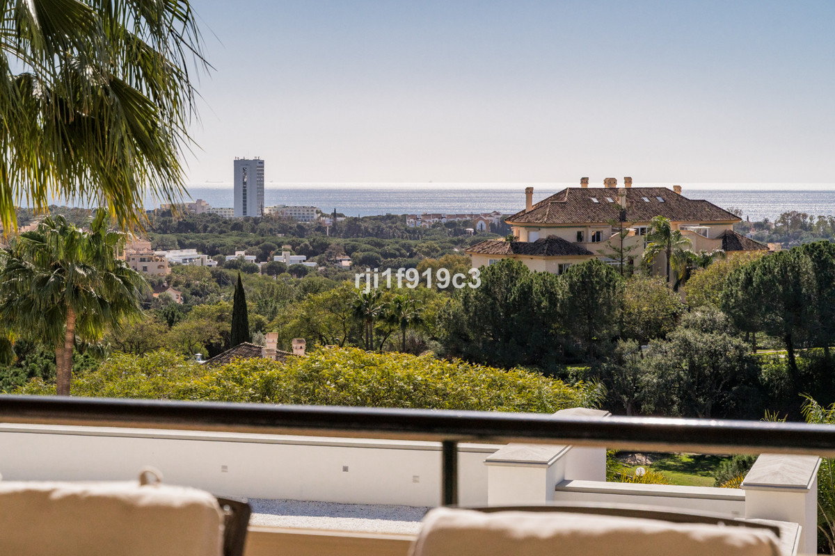 3 Bed Apartment for sale in Elviria Costa Del Sol, Málaga, Spain