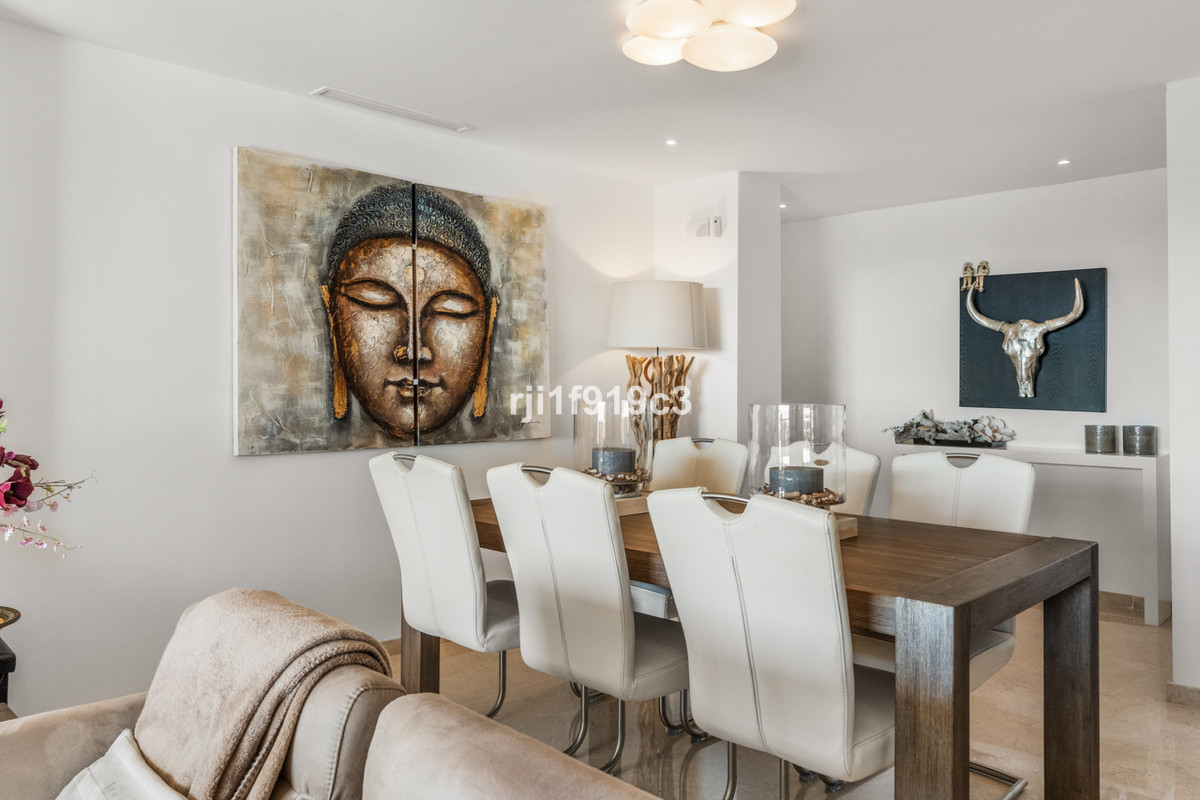 3 Bed Apartment for sale in Elviria Costa Del Sol, Málaga, Spain