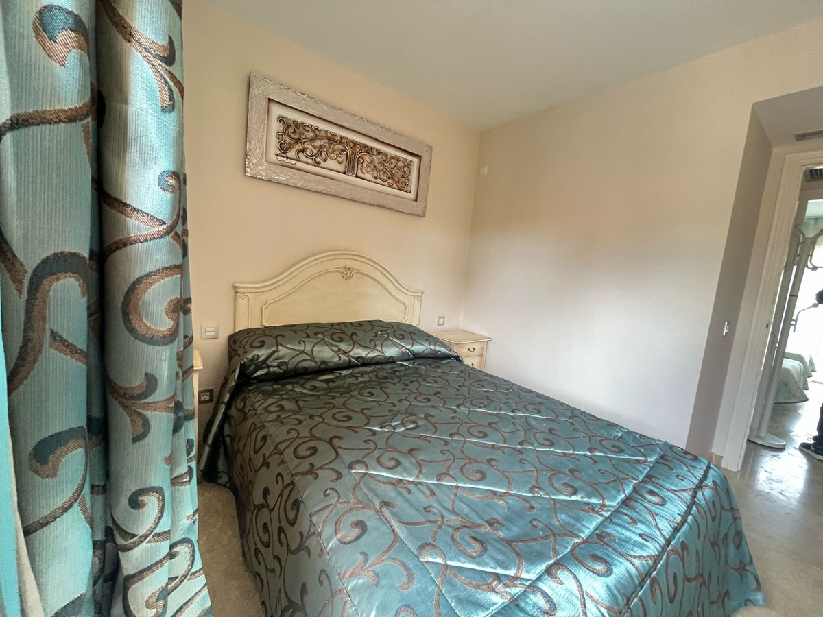4 Bed Townhouse for sale in Nueva Andalucía Costa Del Sol, Málaga, Spain