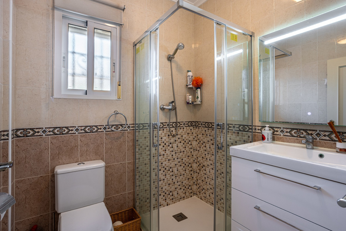 3 Bed Townhouse for sale in Bigastro Costa Blanca, Alicante, Spain