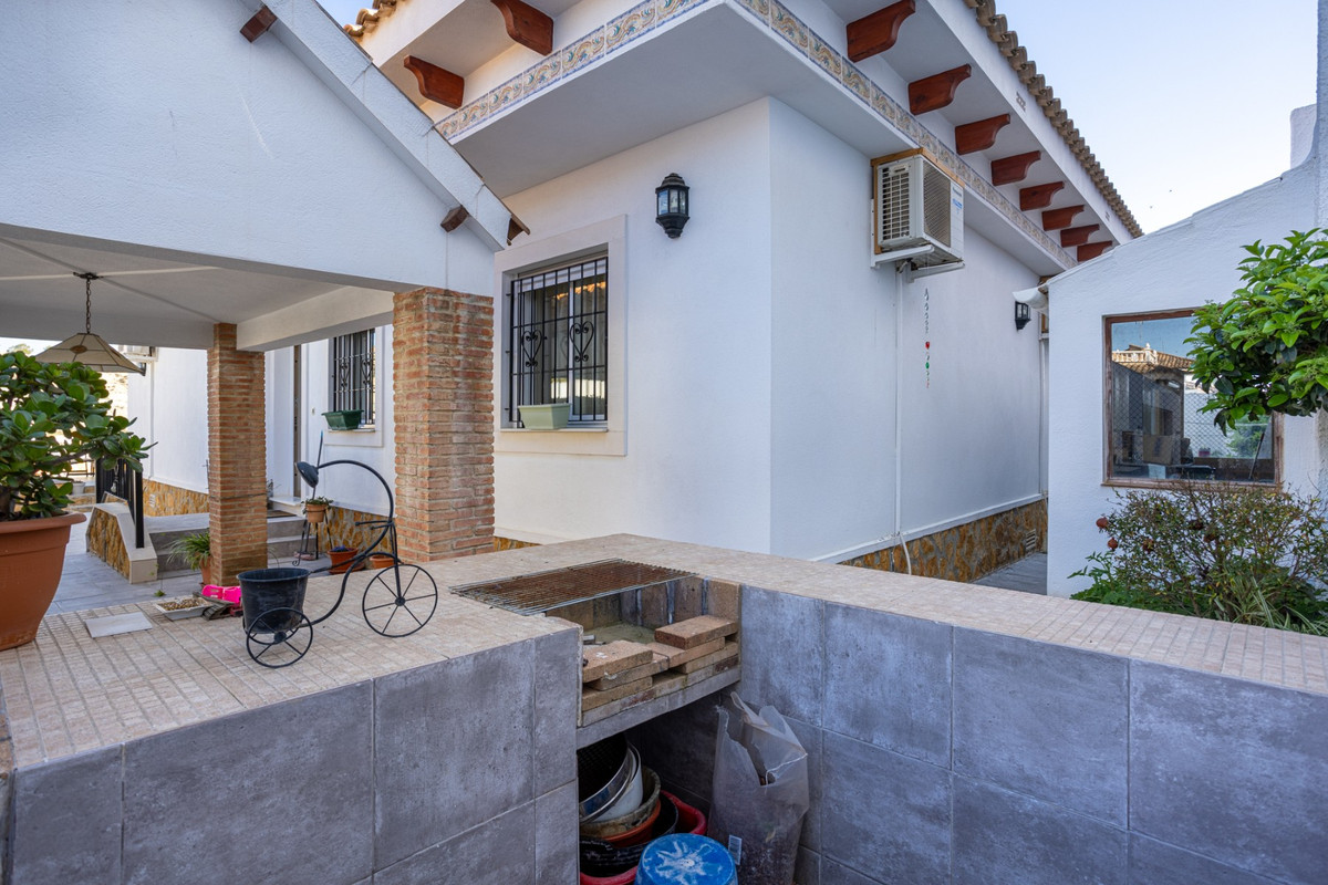 3 Bed Townhouse for sale in Bigastro Costa Blanca, Alicante, Spain