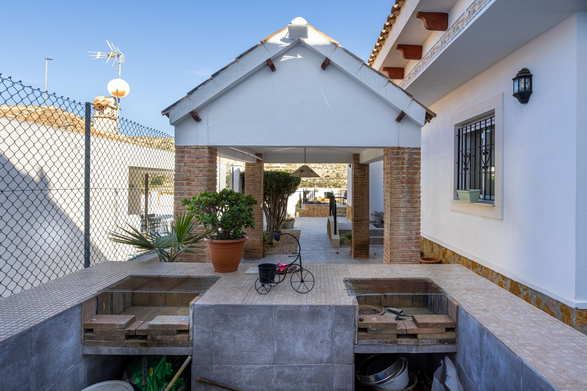 3 Bed Townhouse for sale in Bigastro Costa Blanca, Alicante, Spain
