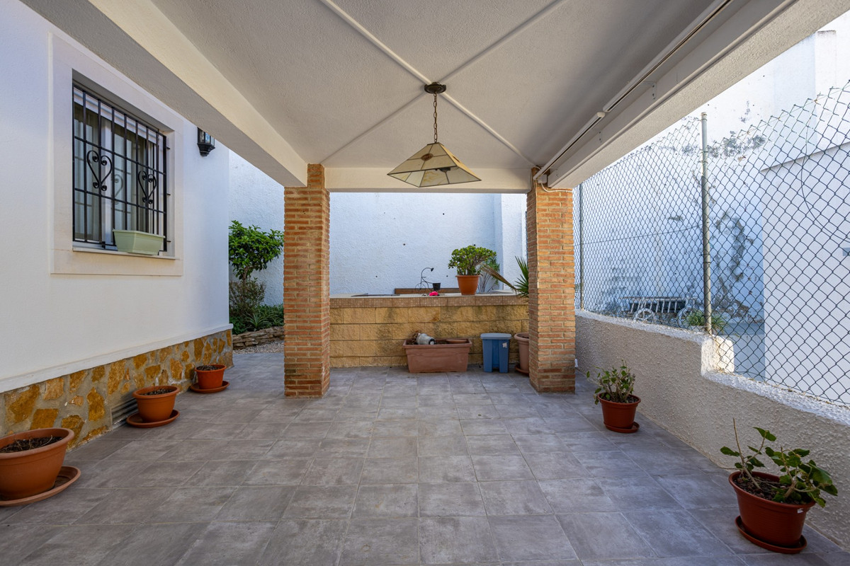 3 Bed Townhouse for sale in Bigastro Costa Blanca, Alicante, Spain