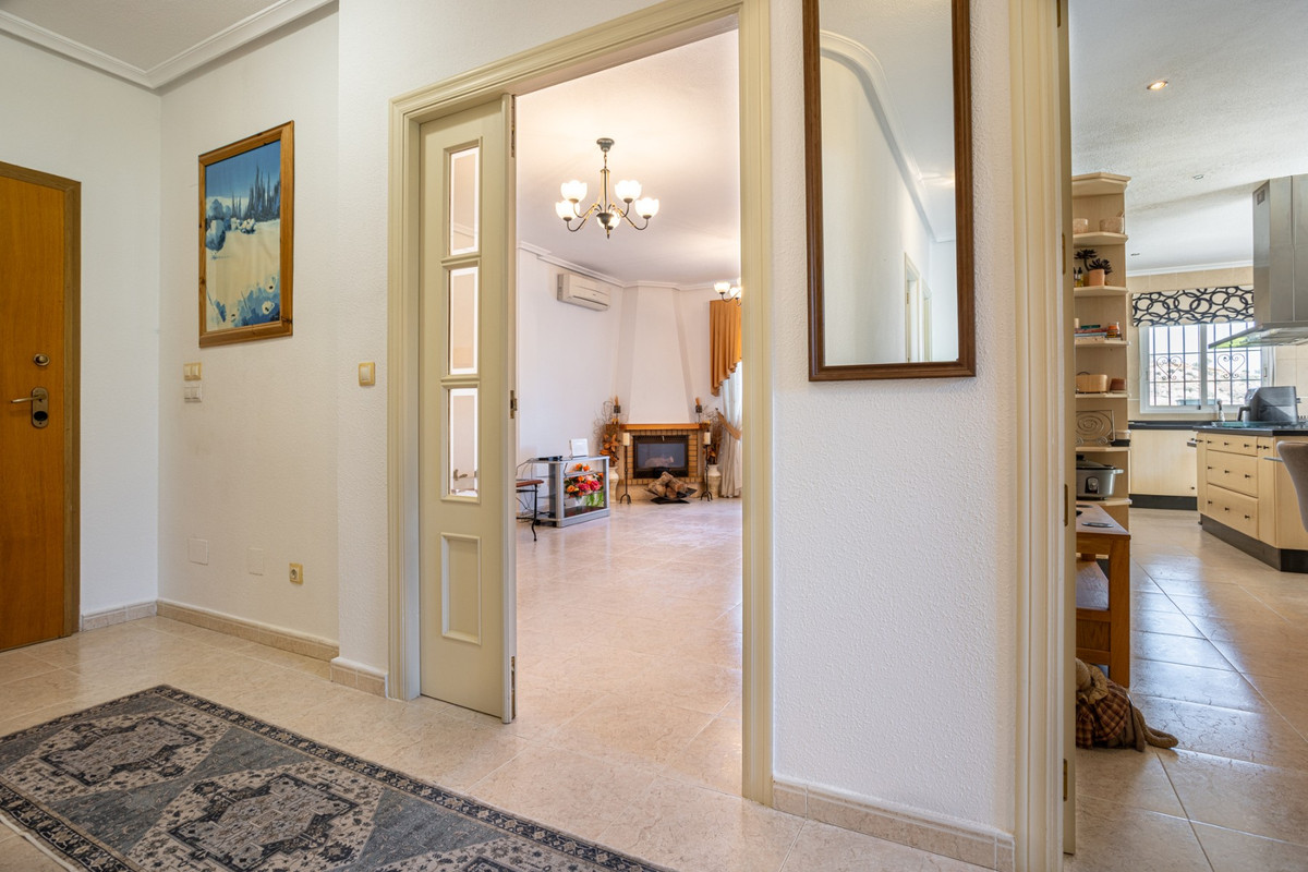 3 Bed Townhouse for sale in Bigastro Costa Blanca, Alicante, Spain