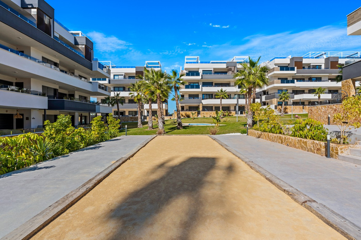 Se vende Apartamento Planta Baja de 2 dormitorios en Costa Blanca, Alicante, España