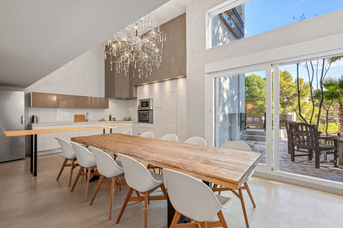 6 Bed Townhouse for sale in Altea Costa Blanca, Alicante, Spain