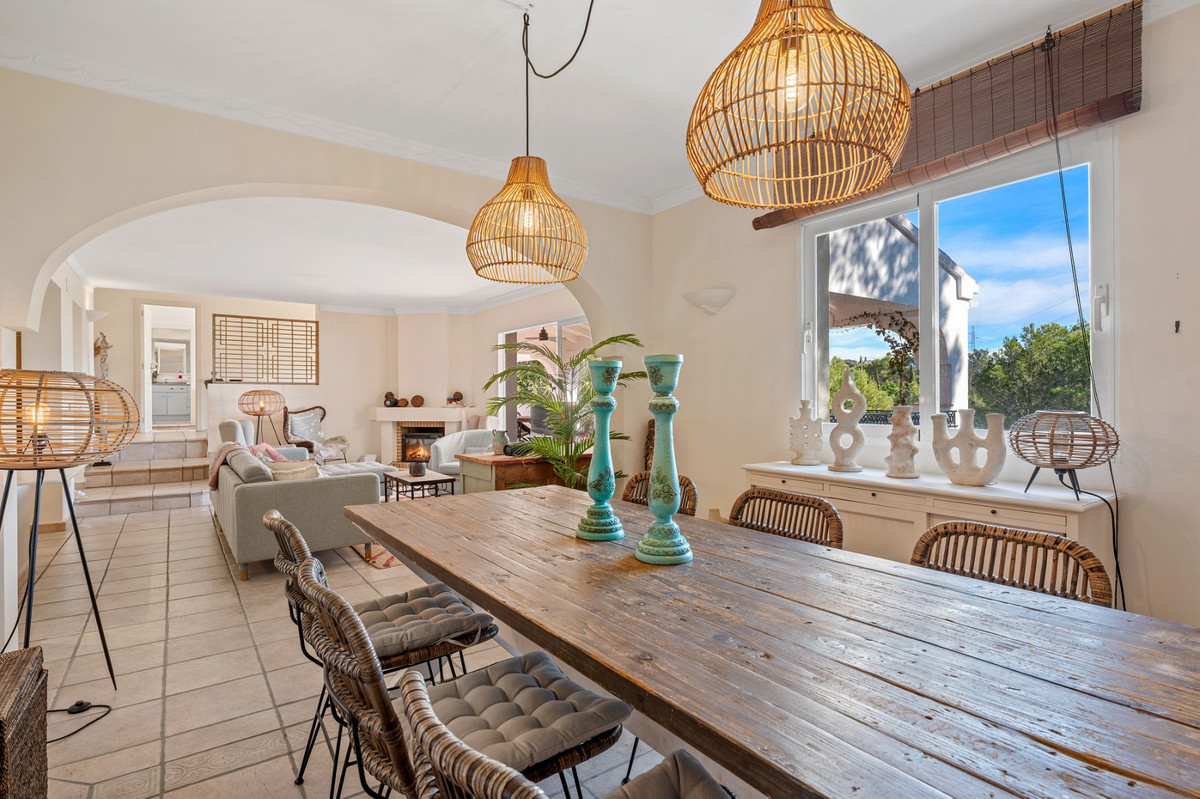 6 Bed Townhouse for sale in Altea Costa Blanca, Alicante, Spain
