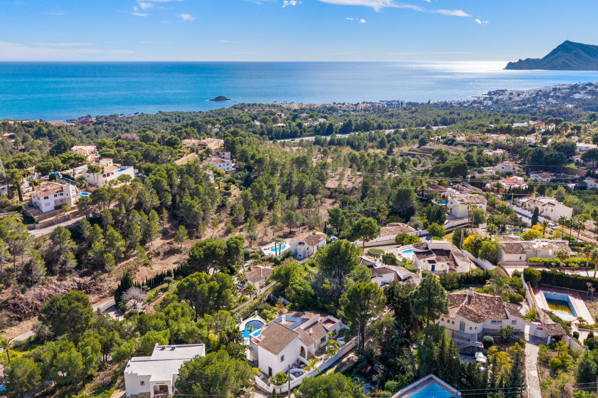 6 Bed Townhouse for sale in Altea Costa Blanca, Alicante, Spain