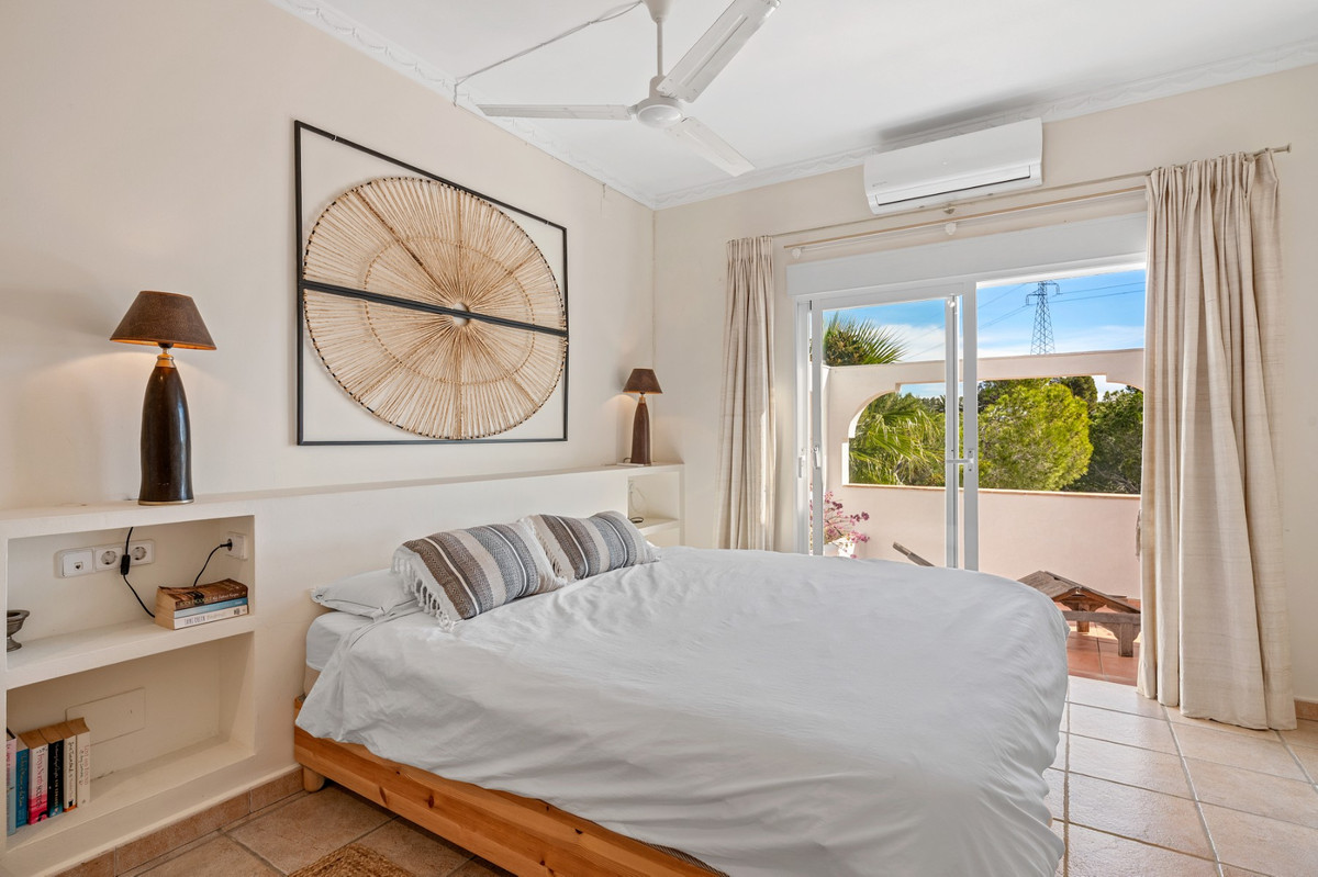 6 Bed Townhouse for sale in Altea Costa Blanca, Alicante, Spain