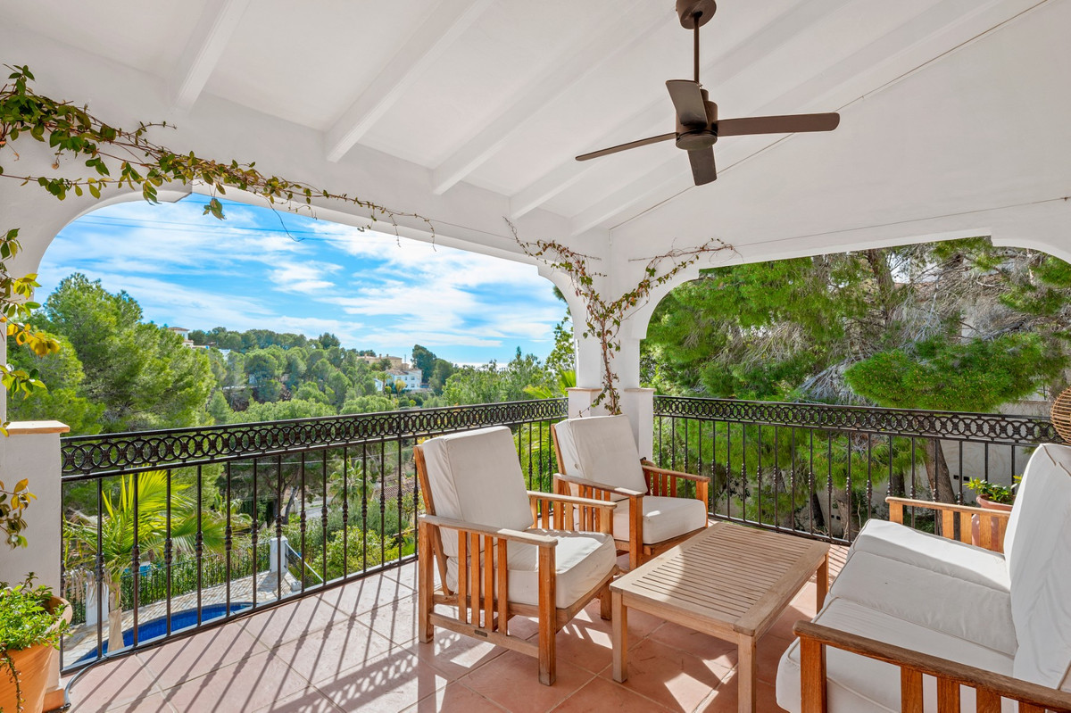 6 Bed Townhouse for sale in Altea Costa Blanca, Alicante, Spain