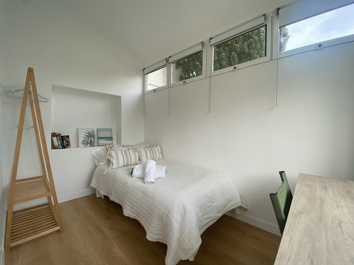 Se vende Apartamento Planta Media de 2 dormitorios en Costa Del Sol, Málaga, España